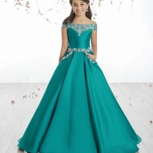 Tiffany Princess 13513 Off The Shoulder Pageant Dress In Peacock Size 12